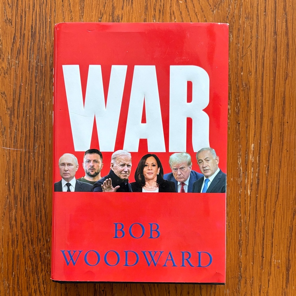 War by Bob Woodward Hardcover book